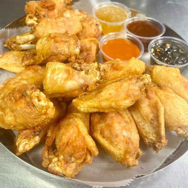 Baked Wings (6 Pieces).
